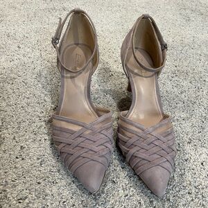 Essex Lane El-Revina pump